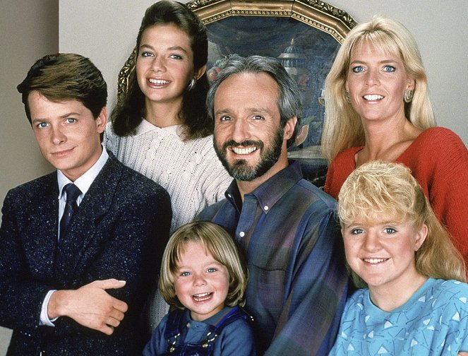 Icône des eighties, elle a choisi la vérité de son visage : voici Justine Bateman aujourd’hui