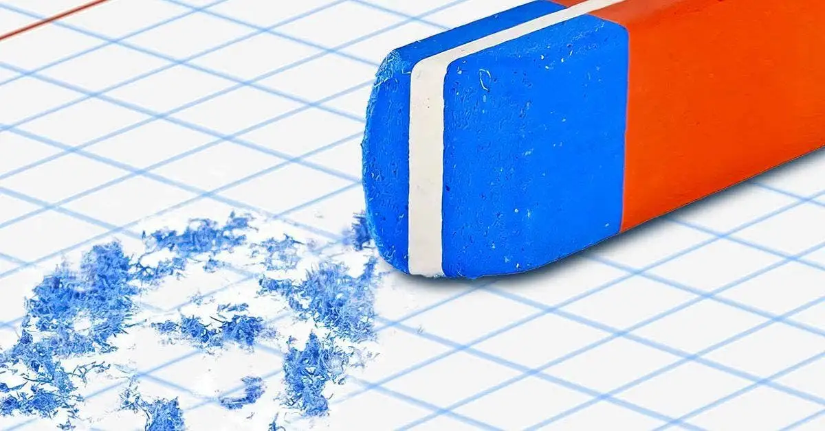 Le mythe de la gomme bicolore enfin dévoilé : la partie bleue ne sert pas à ce que vous croyez