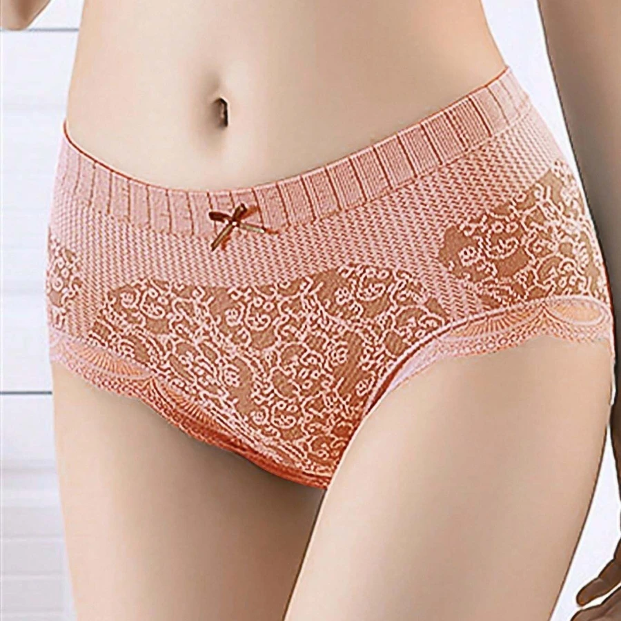 Le nœud sur les culottes : un détail innocent ou un secret de fabrication bien gardé ?