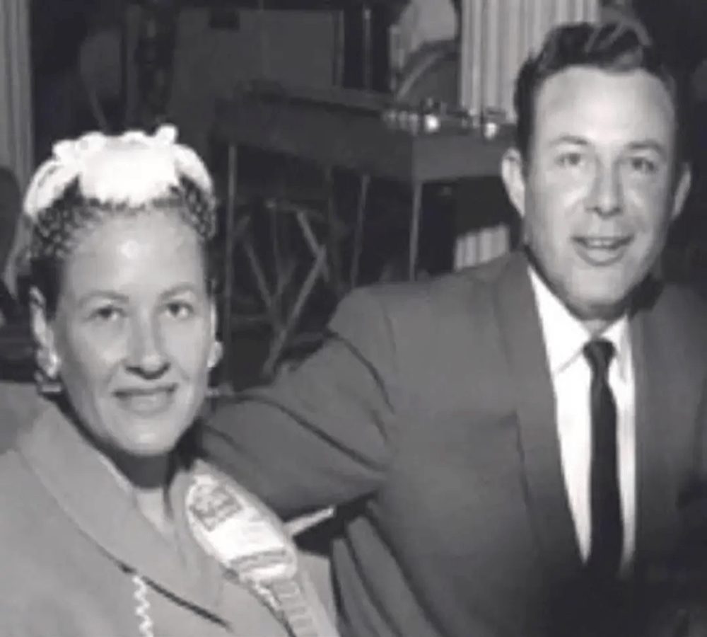 Disparu en 1963, Jim Reeves continue de faire vibrer des générations avec ses mélodies éternelles