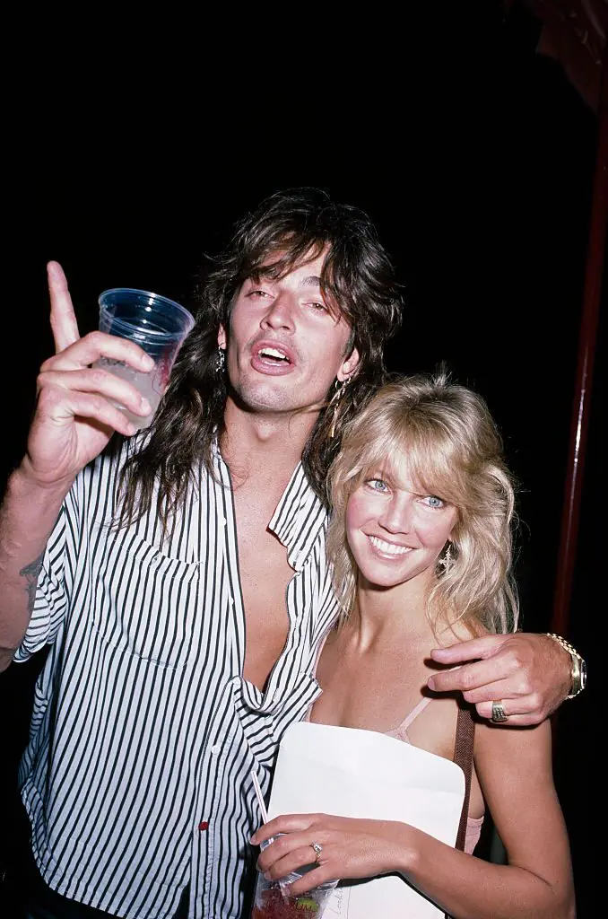 Succès, tumulte et renaissance : le destin hors normes d’Heather Locklear, icône des années 80 et 90