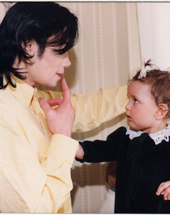 Paris Jackson se livre sur son père Michael : entre tendresse filiale et blessures intimes