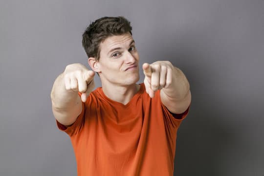 Personne prenant une décision ferme