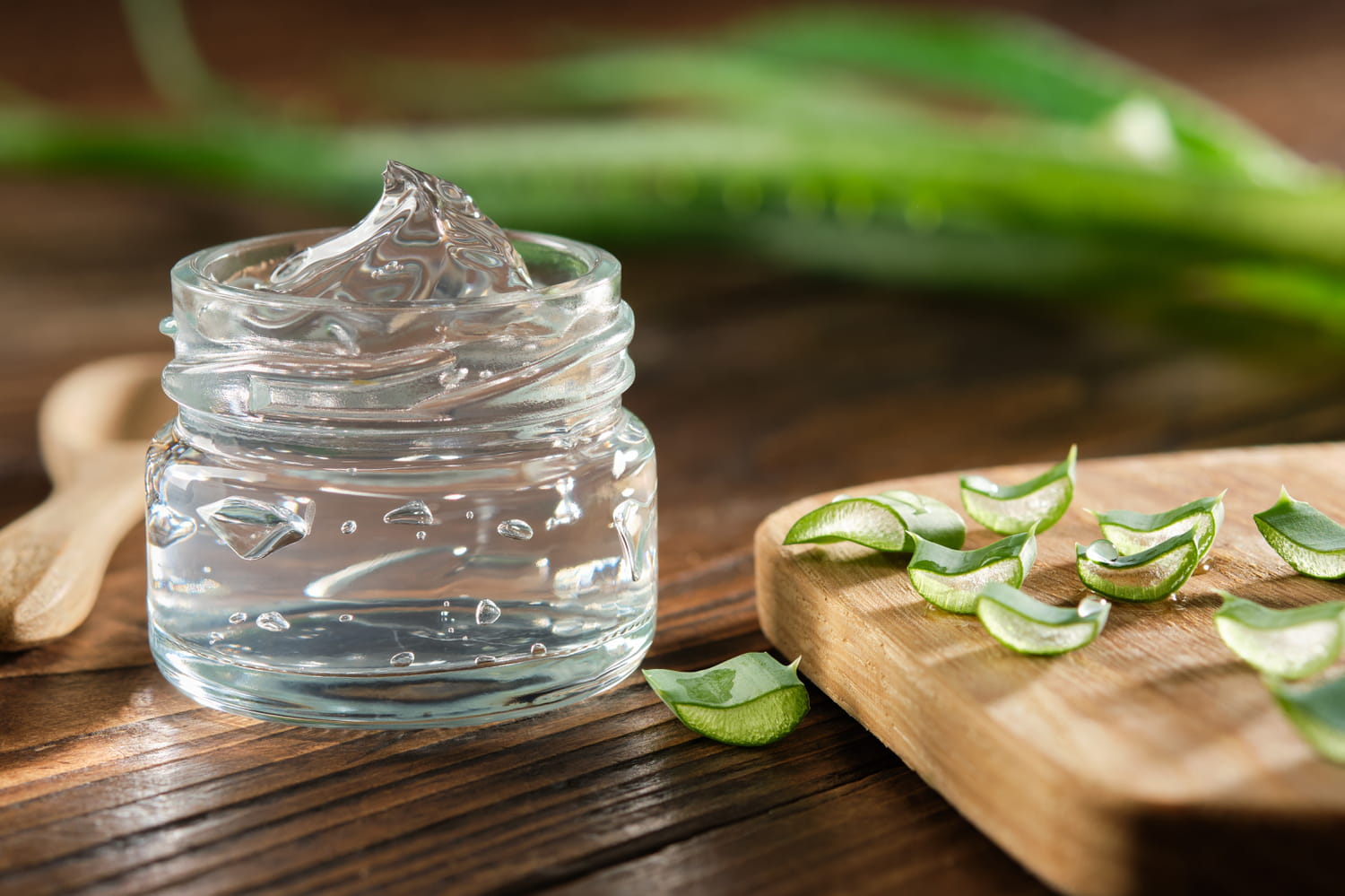Pourquoi le clou de girofle, cette épice de votre cuisine, pourrait révolutionner votre routine beauté