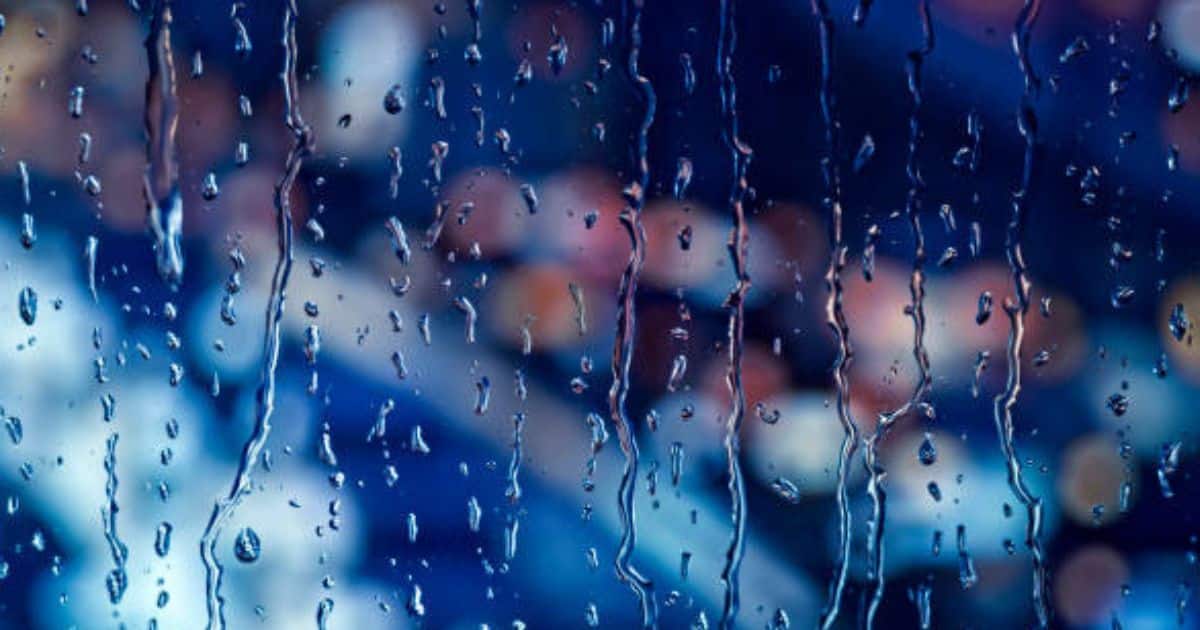 Quand l’eau fait souffrir : l’incroyable histoire de cette ado allergique à sa propre douche