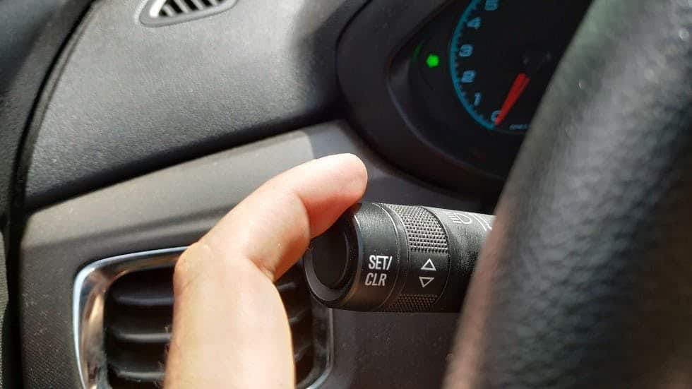 Commandes d'éclairage sur le volant