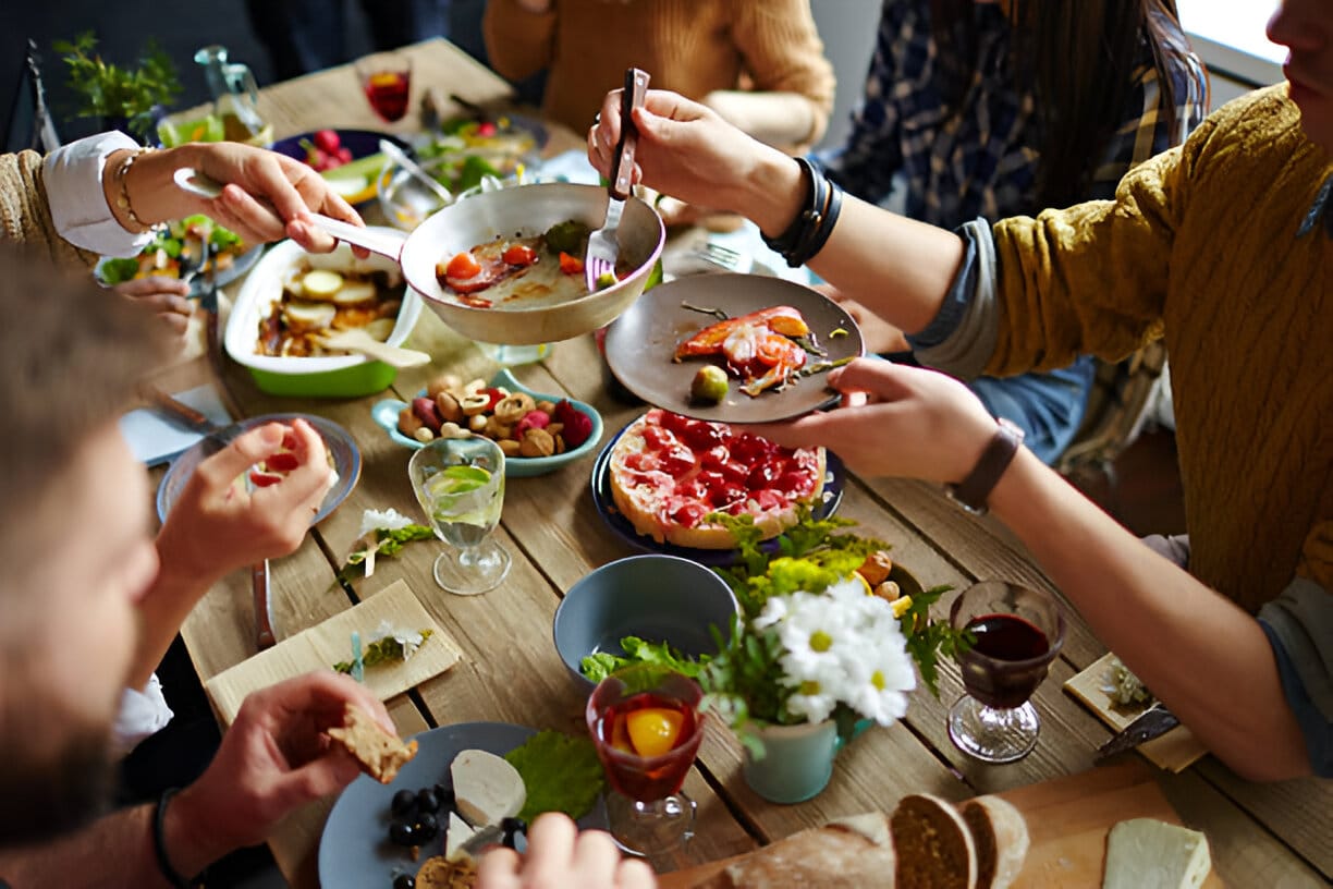 Dix-sept ans de mariage balayés par une rencontre plus jeune : l’ultime dîner organisé par son épouse a changé la donne à jamais