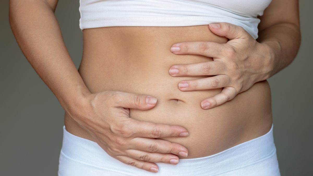 Cancer colorectal : 4 signaux discrets qu'elle regrette d’avoir ignorés – le témoignage choc d’une maman en rémission