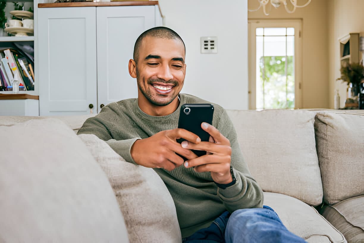 Ce que les hommes taisent vraiment : 10 confidences qu’ils gardent pour eux