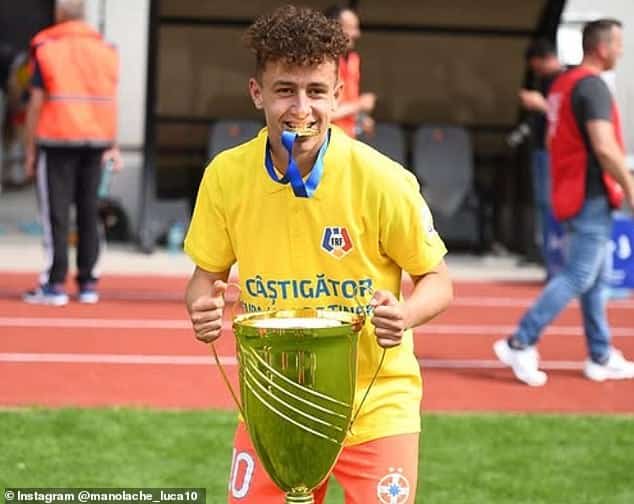 Luca Manolache en action sur le terrain