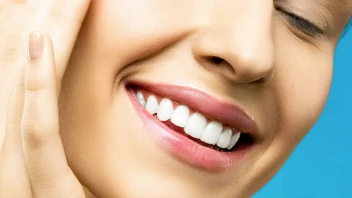 Le sourire éclatant en soixante secondes : la méthode méconnue à base de riz