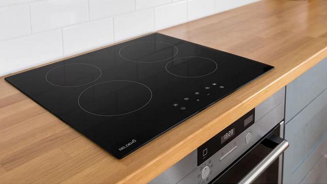Plaques vitrocéramiques : le guide ultime pour un nettoyage parfait sans micro-rayures