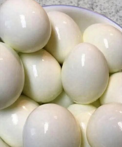 Petit-déjeuner : ce qui se passe dans votre corps quand vous mangez des œufs durs le matin, selon un médecin
