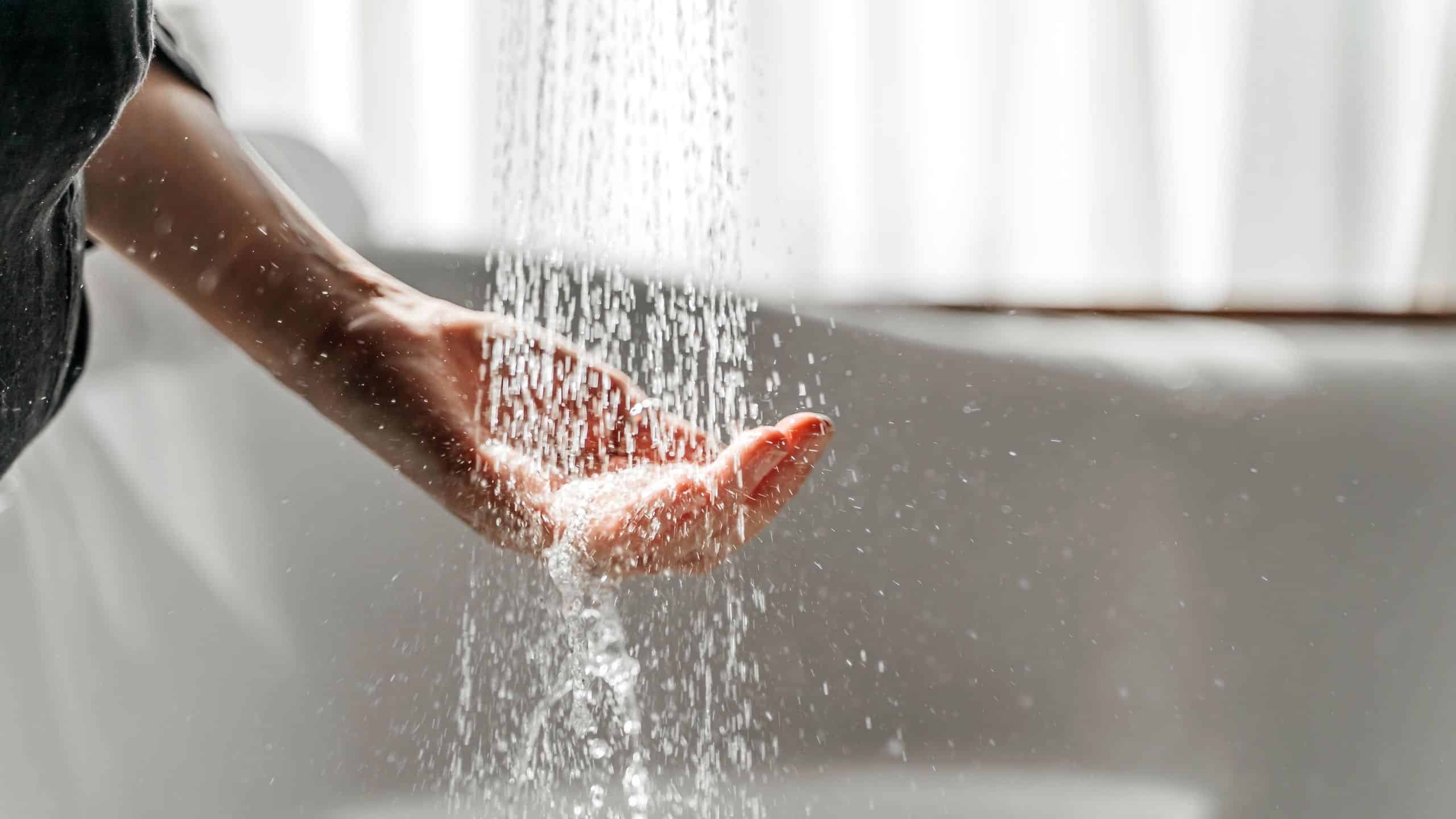 Se doucher tous les jours : une nécessité ou une habitude à revoir ?
