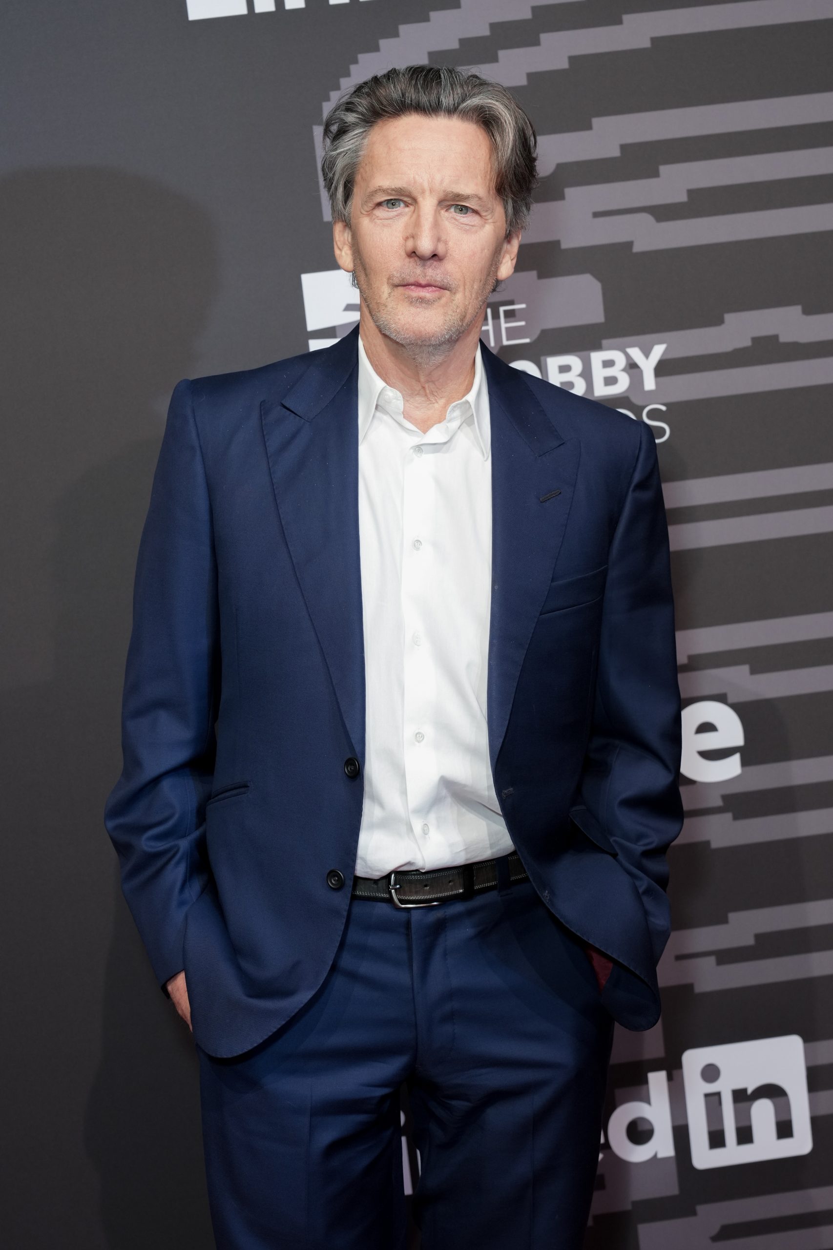 La véritable trajectoire d’Andrew McCarthy, une vie de cinéma bien plus palpitante que ses plus grands rôles