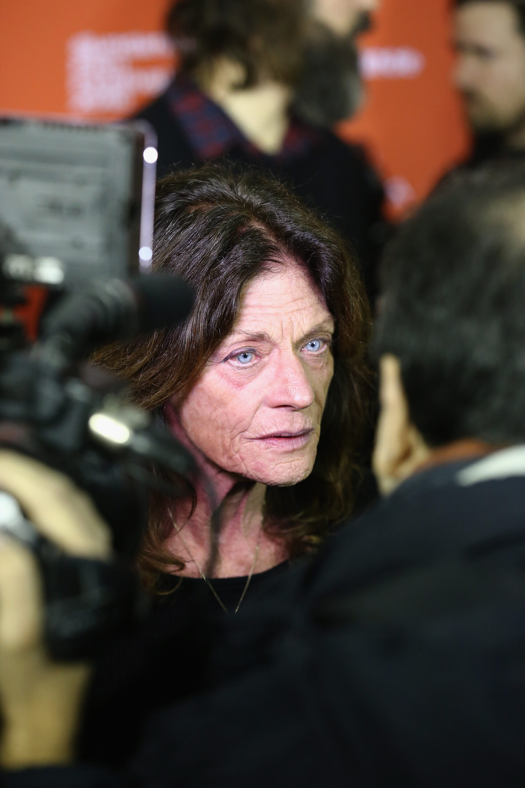 Meg Foster, 76 ans : l’actrice au regard de glace revendique sa liberté de vieillir