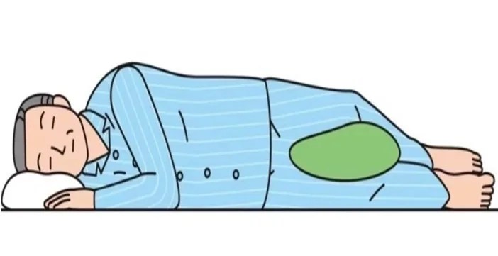 Ce que votre position de sommeil préférée révèle sur votre santé (et pourquoi le côté droit mérite votre attention)