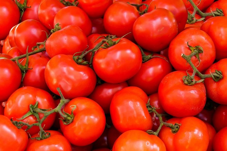 Tomate : 3 bonnes raisons (et une recette) d'en manger plus souvent