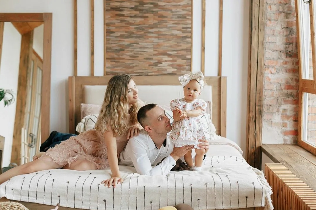 Ma sœur m’a suppliée d’être sa mère porteuse, mais à la naissance, elle a hurlé : « Ramène-le, ce n’est pas l’enfant qu’on attendait ! »
