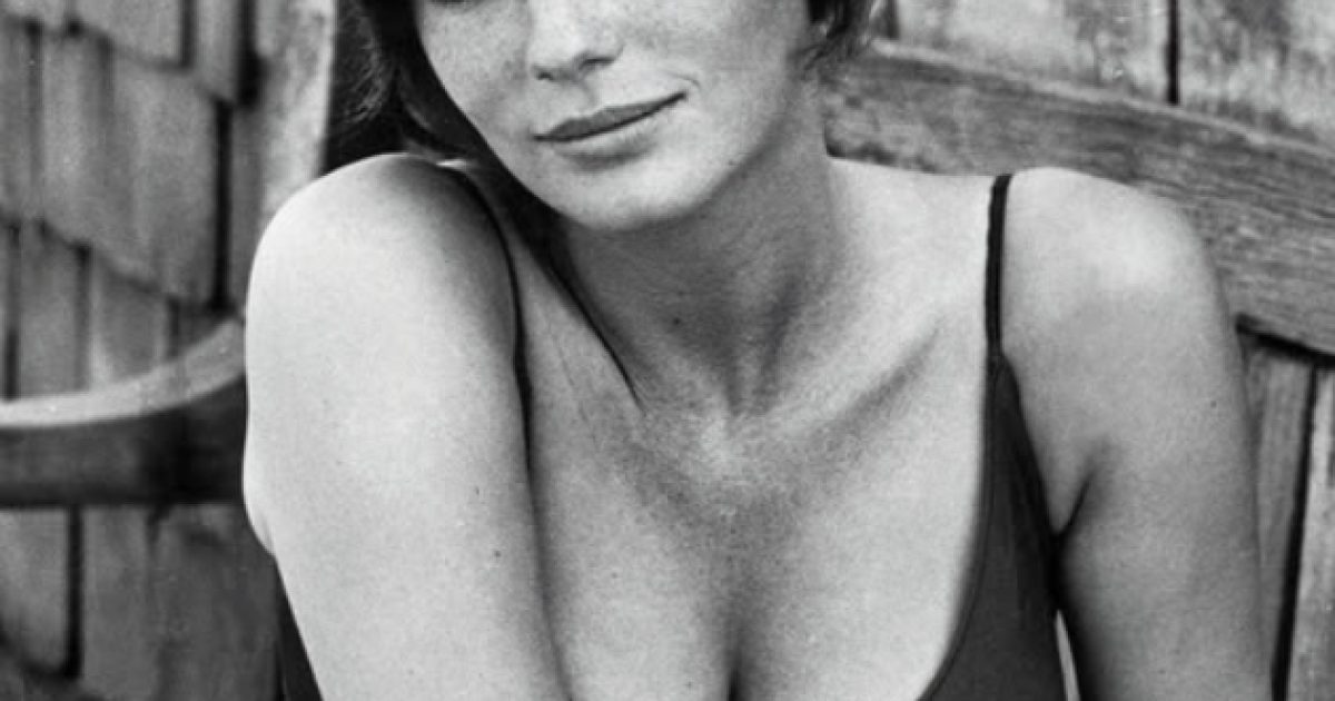 À 79 ans, elle est plus éblouissante que jamais ! Saurez-vous deviner qui est cette légende du cinéma ?