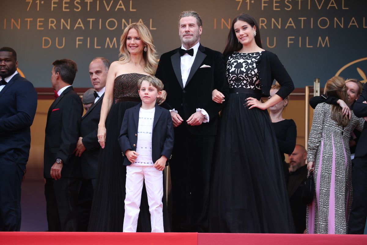 Ella Bleu Travolta : le sosie de sa mère Kelly Preston, une étoile montante qui trace sa propre voie