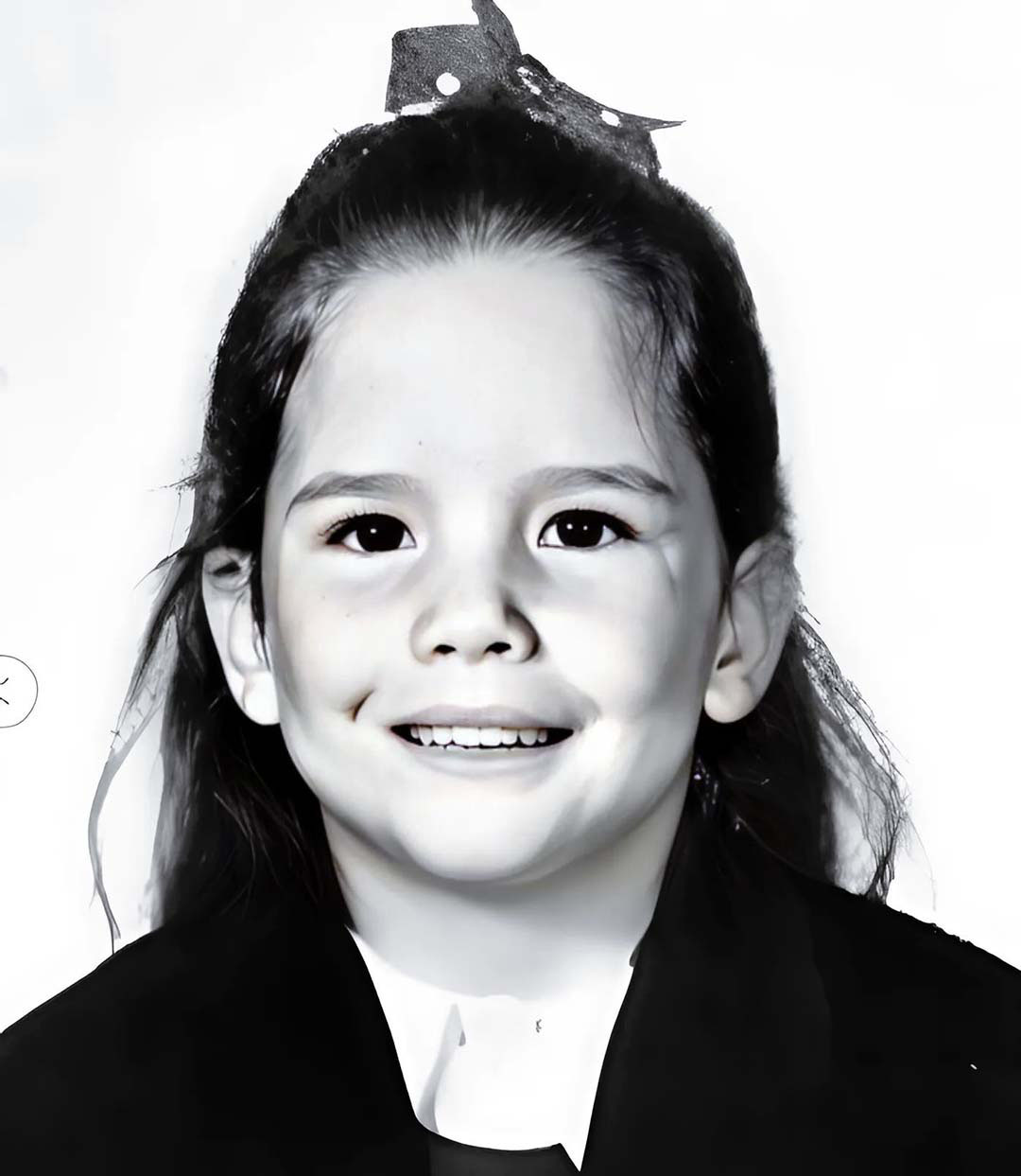 Abandonnée par ses parents à la naissance, cette jeune fille a fini par devenir une véritable star du grand écran