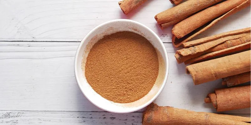 Cette épice que vous avez dans votre cuisine pourrait révolutionner votre sommeil et votre ligne