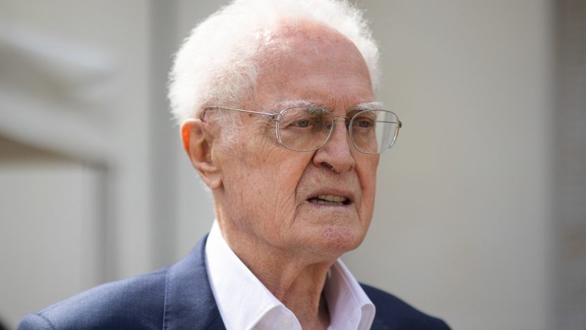L’essoufflement après 65 ans : ce signal anodin qui cache parfois une urgence cardiaque, comme l’a montré le décès de Lionel Jospin