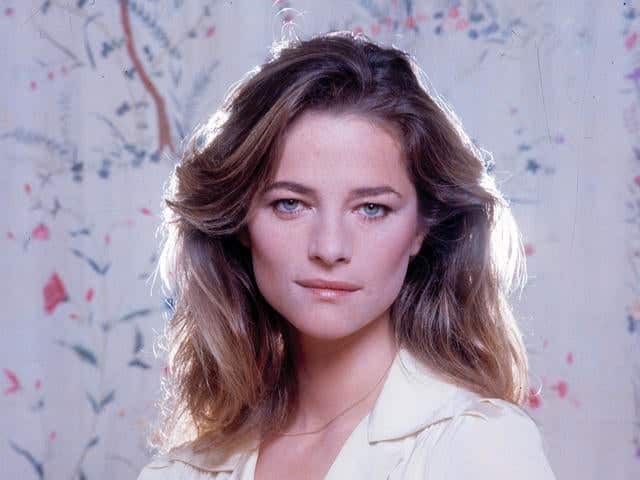 À 78 ans, Charlotte Rampling rayonne toujours sans avoir cédé au bistouri