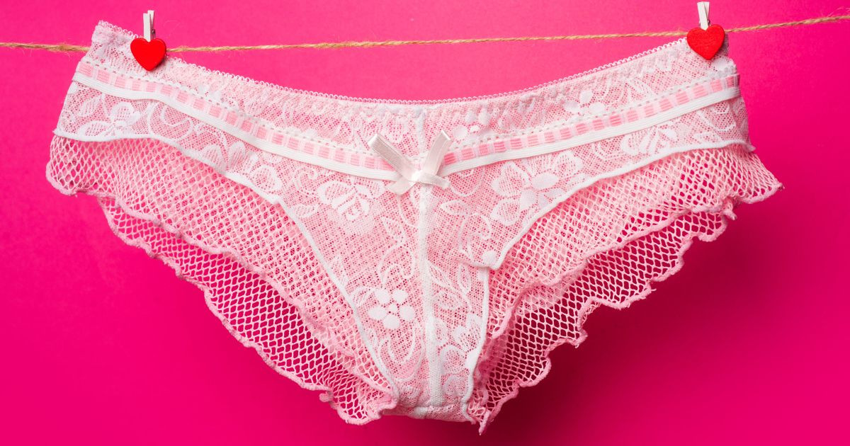 Le secret bien gardé du petit ruban sur les culottes féminines