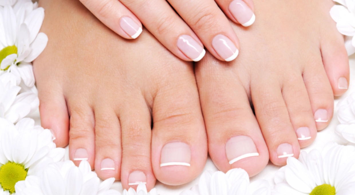 L’astuce transmise par ma grand-mère pour affiner les ongles épais, testée et approuvée