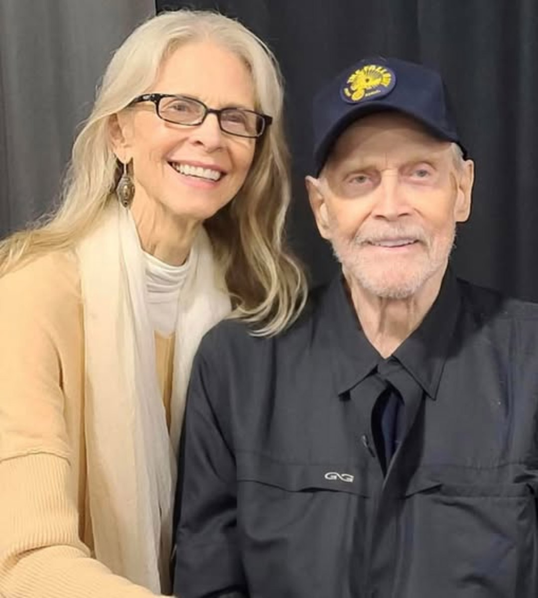 Des décennies plus tard, son génie reste intact : saurez-vous reconnaître la « Super Jaimie » et sa partenaire à l’écran ?