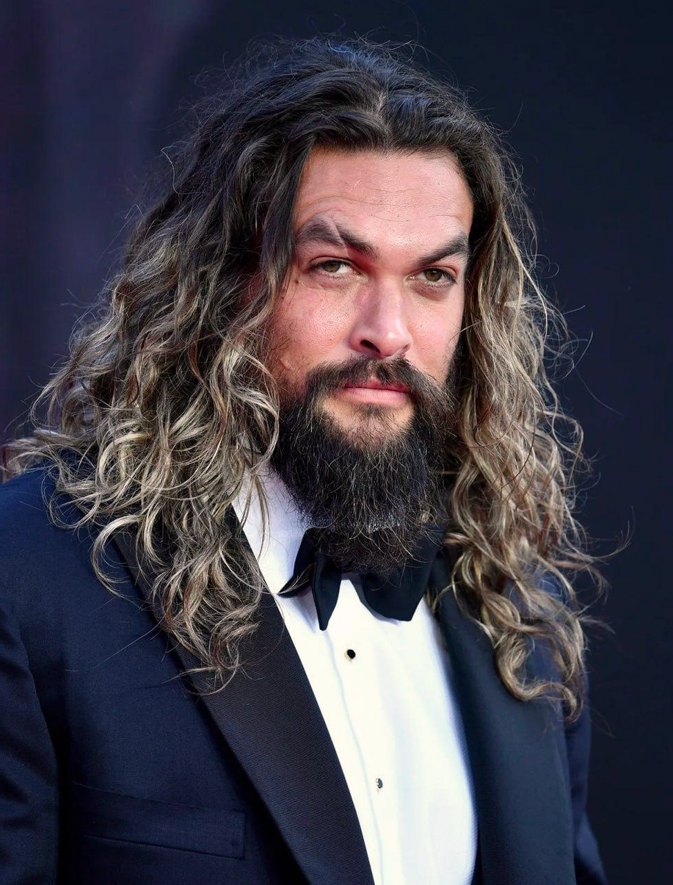 «Dix photos de la nouvelle petite amie de Jason Momoa : canon et sublime ! Cette fille est tout simplement à couper le souffle !»