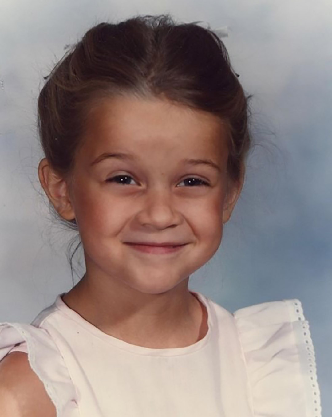 Elle a élevé son premier bébé sans la moindre aide… et a pourtant réussi ensuite à devenir l’actrice la plus riche selon Forbes