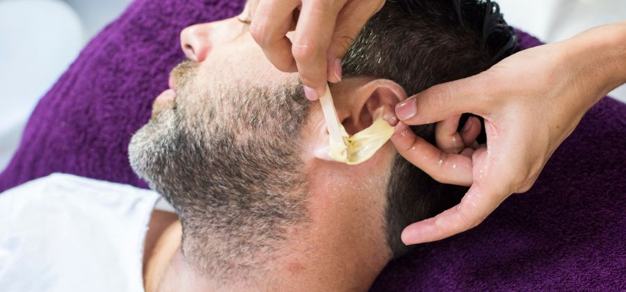 Techniques d'épilation des oreilles