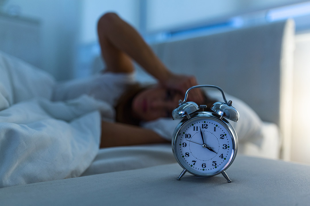 Pourquoi votre corps vous réveille-t-il à la même heure chaque nuit ? La réponse est plus douce que vous ne l’imaginez