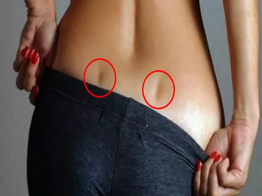 Ces deux creux dans le bas du dos : que disent-ils vraiment de vous ?