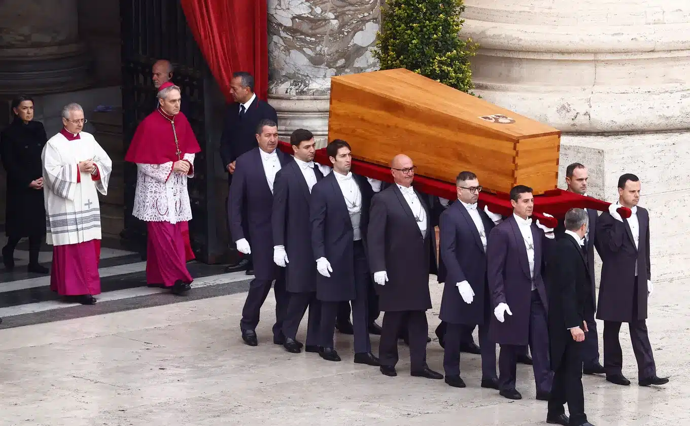 Le pape François s’est éteint : son ultime message à l’humanité restera gravé dans les mémoires
