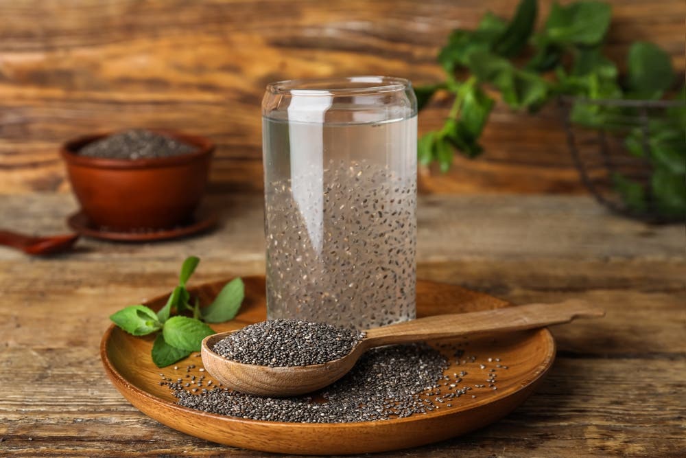 Graines de chia : apports nutritionnels, vertus et précautions à connaître