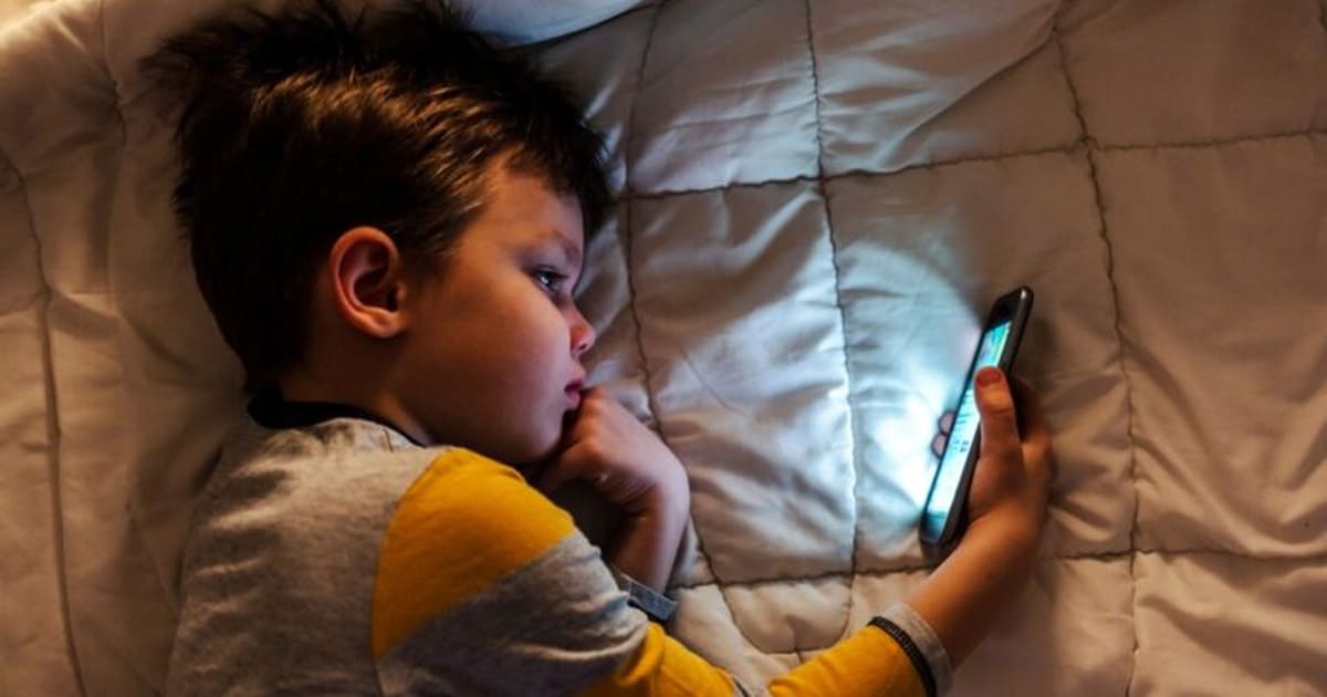 Drame sur les réseaux : à 11 ans, il succombe à un challenge viral après avoir inhalé un produit banal