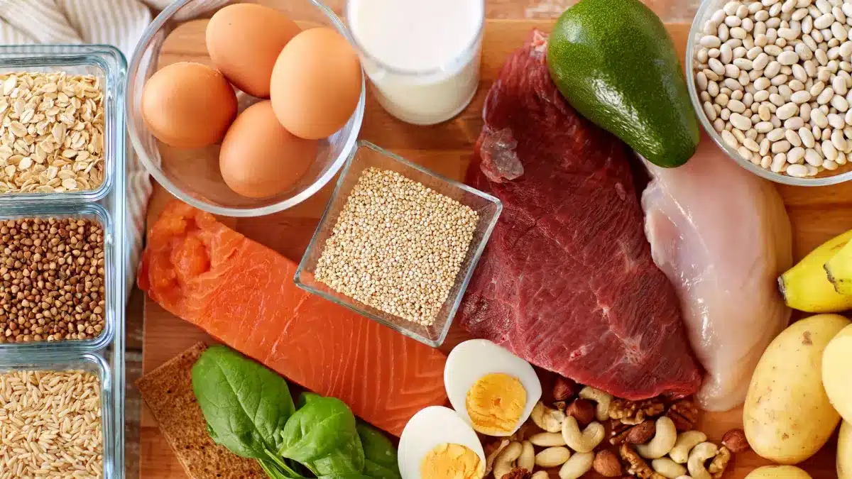 Aliments riches en protéines pour des ongles sains