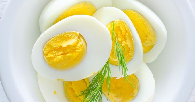 Petit-déjeuner aux œufs : mythes, vérités et vrais bénéfices pour la santé