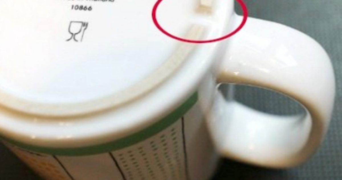 IKEA révèle enfin le mystère des tasses : voici pourquoi elles ont une encoche sous le fond