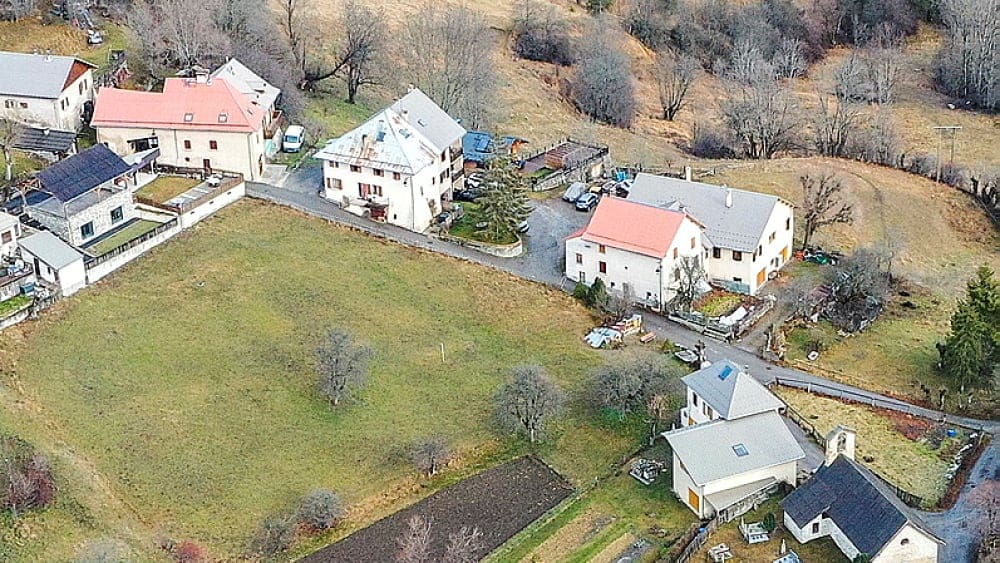 Village du Haut Vernet où se déroule l'enquête