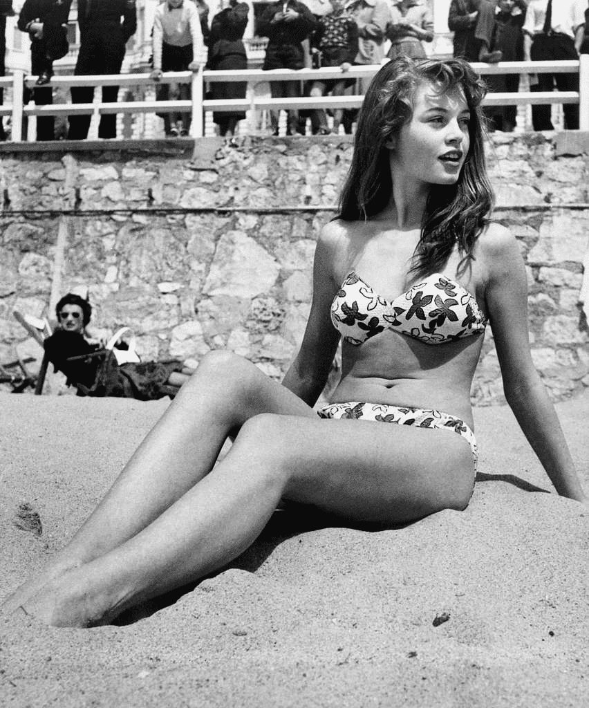 Le deux-pièces qui a secoué l’histoire : petite histoire d’un grand symbole féminin