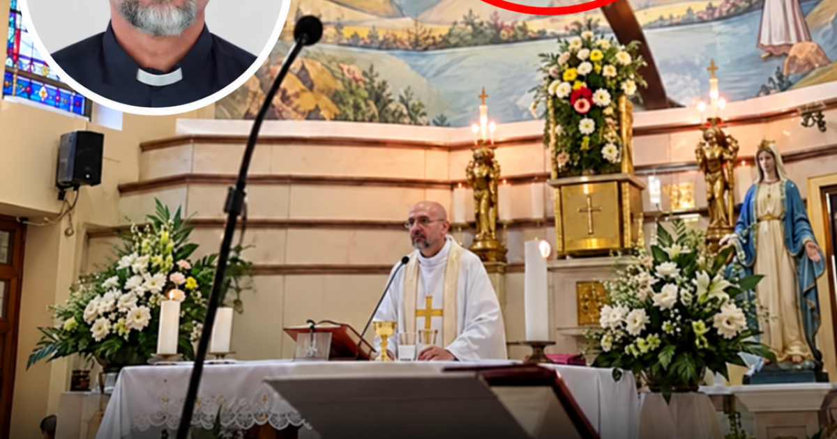 Un prêtre décède en pleine messe retransmise en direct après qu'un crucifix géant se détache du mur