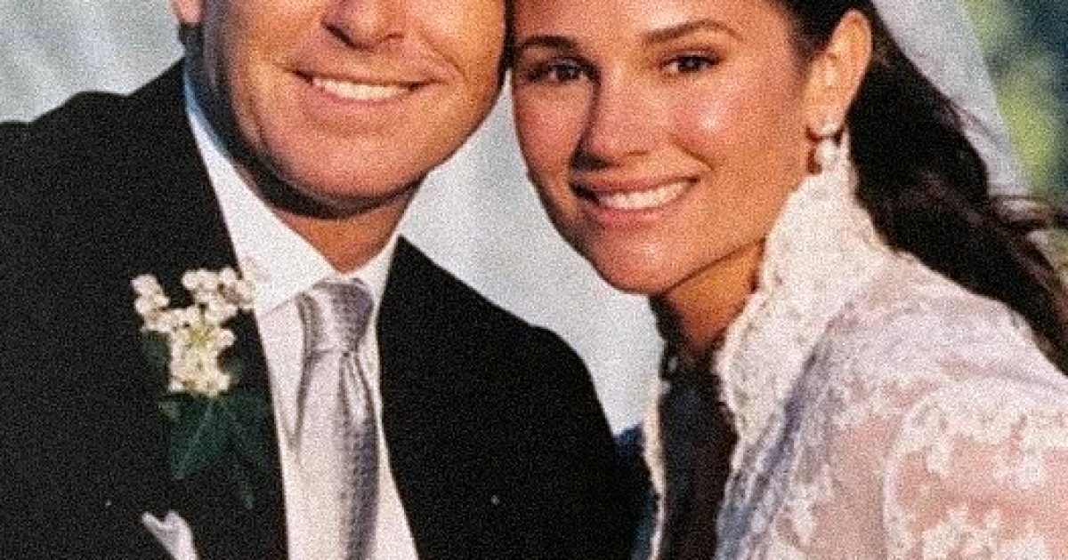 "Je l'aime comme elle est" : Pierce Brosnan a surpris tout le monde avec des photos de sa femme