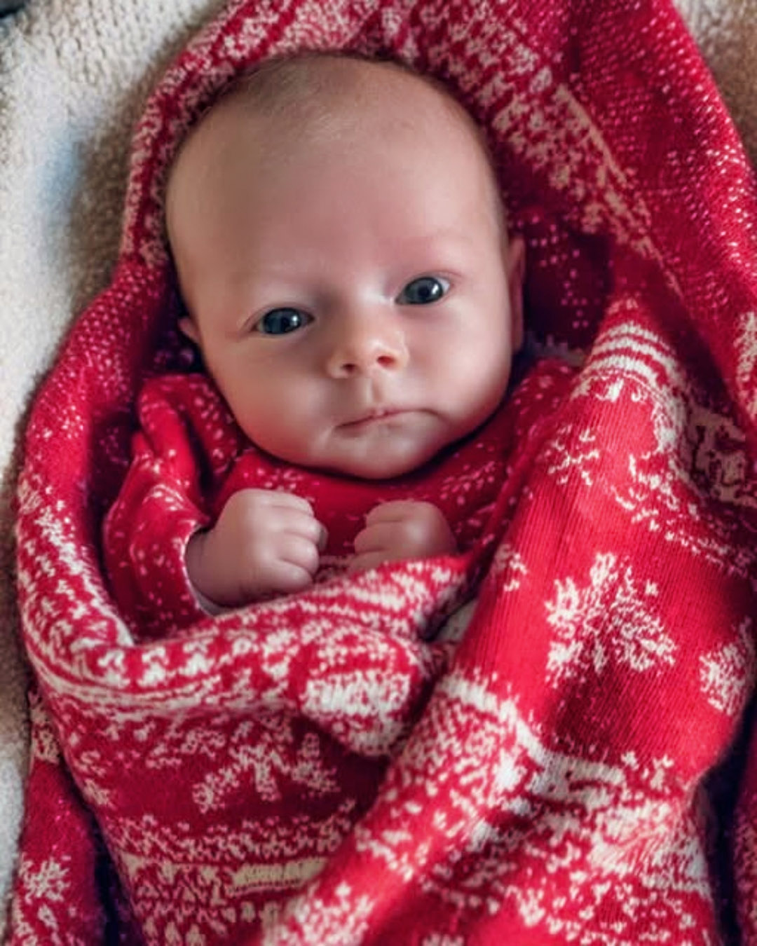 Je suis devenue mère porteuse pour ma sœur et son mari, mais dès qu’ils ont vu le bébé, ils ont crié : « Ce n’est pas le bébé que nous attendions ! Nous n’en voulons pas ! »