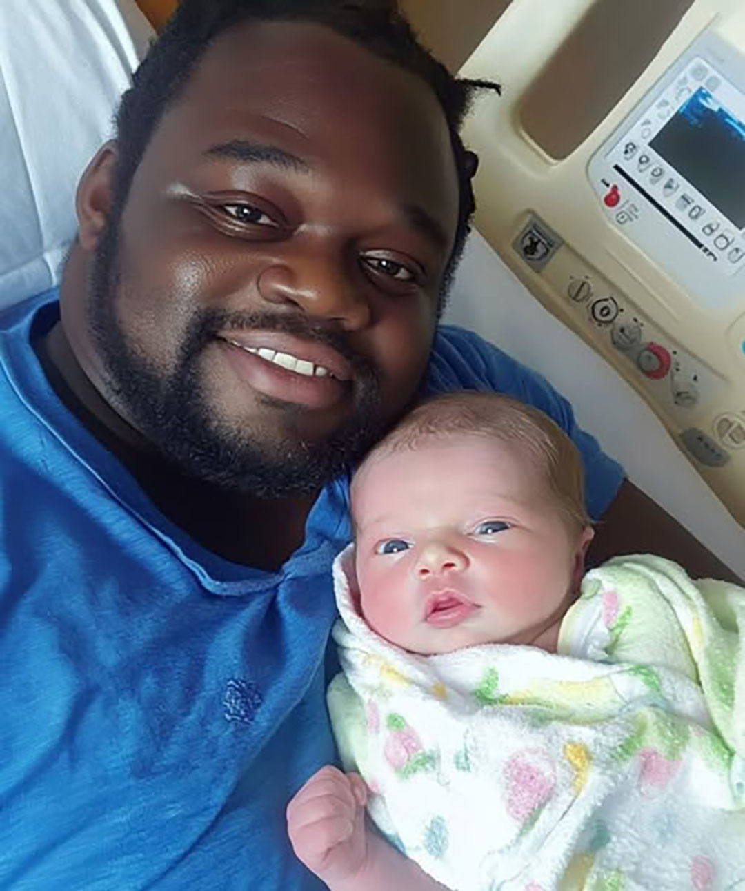 J’étais prêt à partir après avoir vu notre bébé, mais le secret de ma femme a tout changé