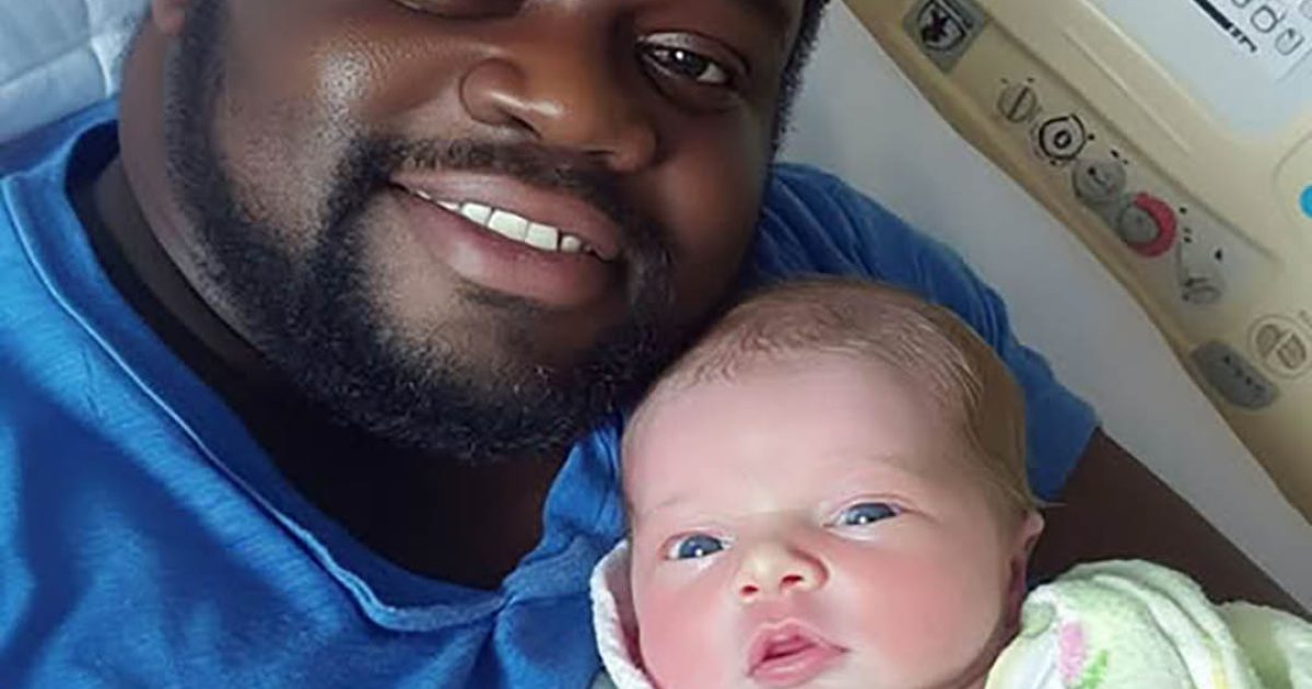 J’étais prêt à partir après avoir vu notre bébé — mais ma femme m’a révélé un secret qui a tout changé.
